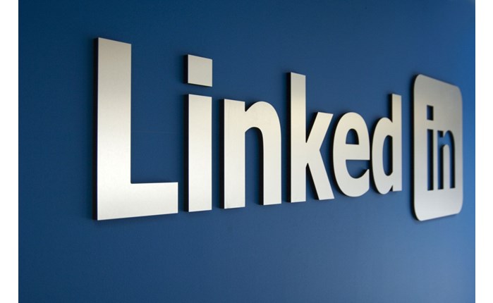 Δημιουργική αναθεώρηση από το LinkedIn