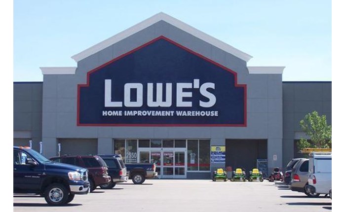 Lowe’s: Αλλάζει μοντέλο συνεργασίας στο δημιουργικό