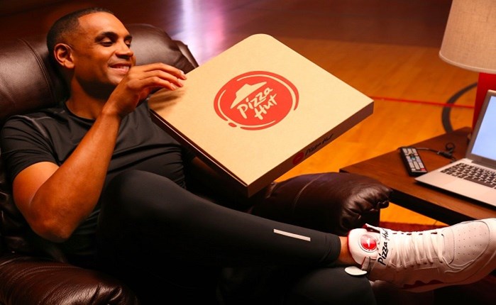 Pizza Hut: Τέλος στη συνεργασία με Droga5