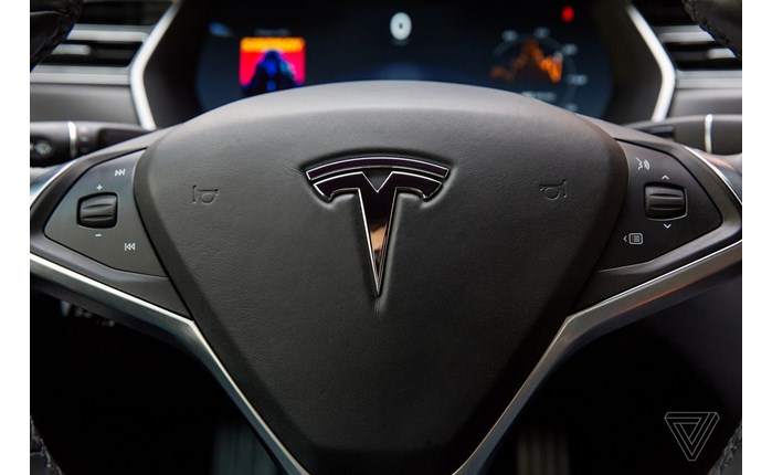 Tesla: Αποχωρεί η VP of comms, S. O’ Brien