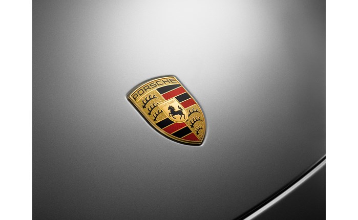 Διεθνές spec σχεδιάζει η Porsche 