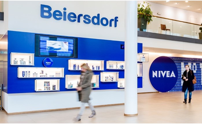  Beiersdorf: Ανέθεσε το διαφημιστικό της λογαριασμό σε Publicis και WPP 