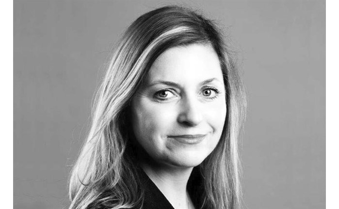 Στη Samsung η Sharon Hegarty