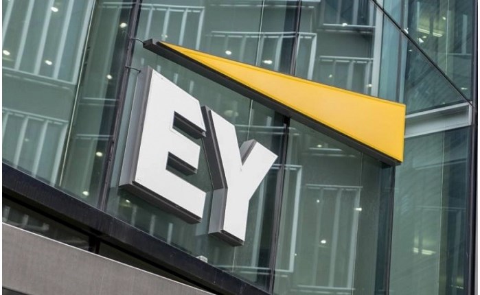 EY: Η πανδημία αλλάζει ριζικά τις καταναλωτικές συμπεριφορές