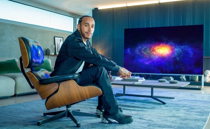 Ο Lewis Hamilton είναι ο νέος brand ambassador της LG Signature