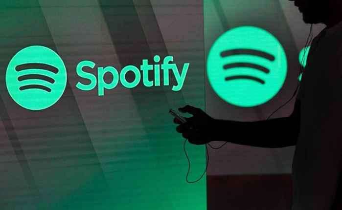 Spotify: +627% για τα έσοδα των podcasts