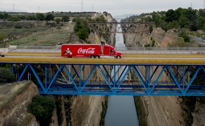 Coca Cola: Το Χριστουγεννιάτικο φορτηγό σκόρπισε μαγεία σε όλη την Ελλάδα