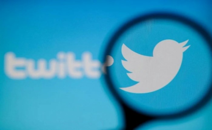 Twitter: Η εταιρία “δεν είναι όμηρος” της προσφοράς του Μασκ
