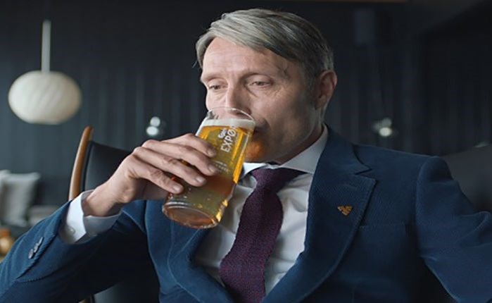 Η Carlsberg λανσάρει νέα διαφημιστική καμπάνια