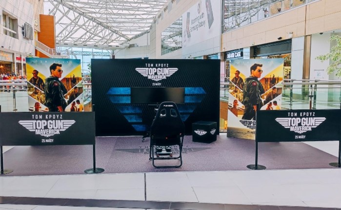 Solid Havas: Στο The Mall Athens το συναρπαστικό TOP GUN XBOX Flight Simulator