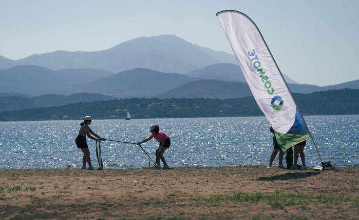 COSMOTE: Ενώνει τις δυνάμεις της με την «Εναλεία» για μία Μεσόγειο χωρίς πλαστικά