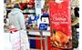 Tesco: Χριστουγεννιάτικη καμπάνια στα μέσα Ιουλίου λόγω…πληθωρισμού