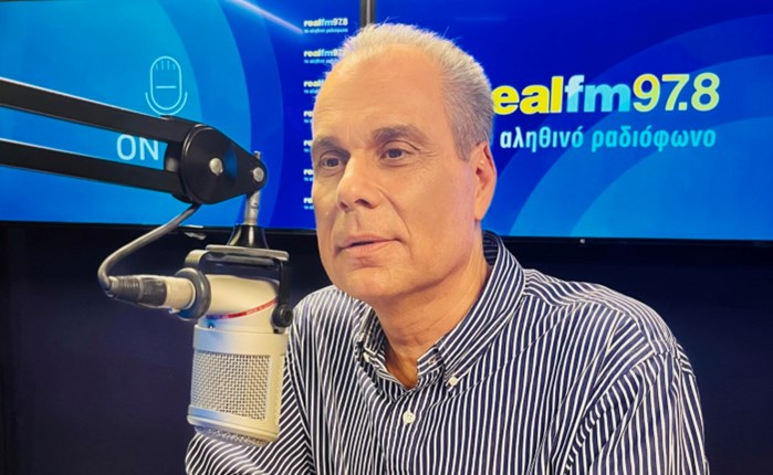 Ο Νίκος Στραβελάκης στον Real FM 97,8