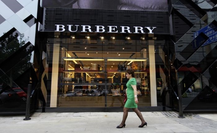 Burberry: Aντικαθιστά τον Διευθυντή Δημιουργικού