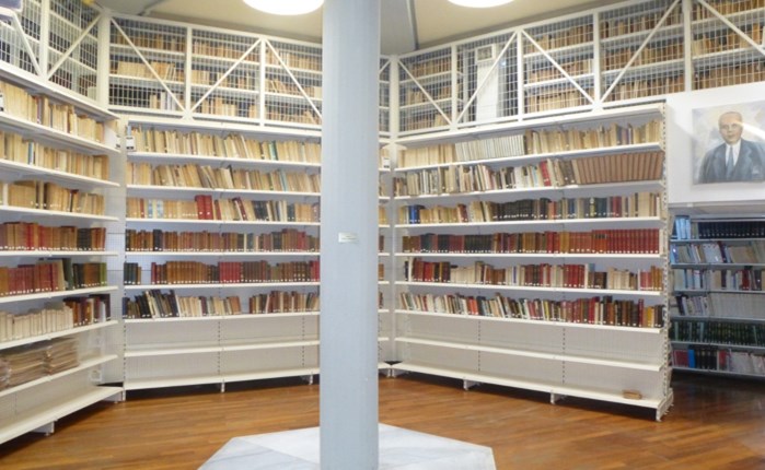 Λαϊκή Βιβλιοθήκη Καλαμάτας: Spec 404.000 ευρώ