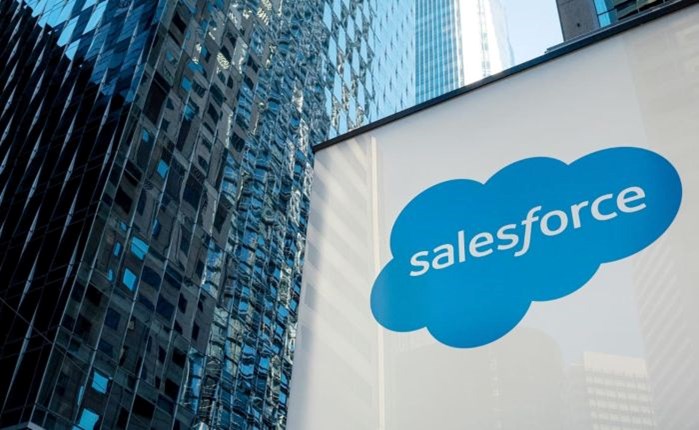 Salesforce: Περικοπές 10% στο προσωπικό 