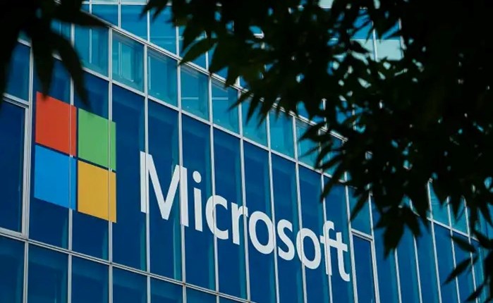 Microsoft: Άνοδος 2% για τα έσοδα