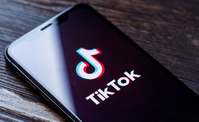 Tik Tok: Πρόστιμο ύψους 16 εκατ. λιρών επέβαλε η Βρετανία