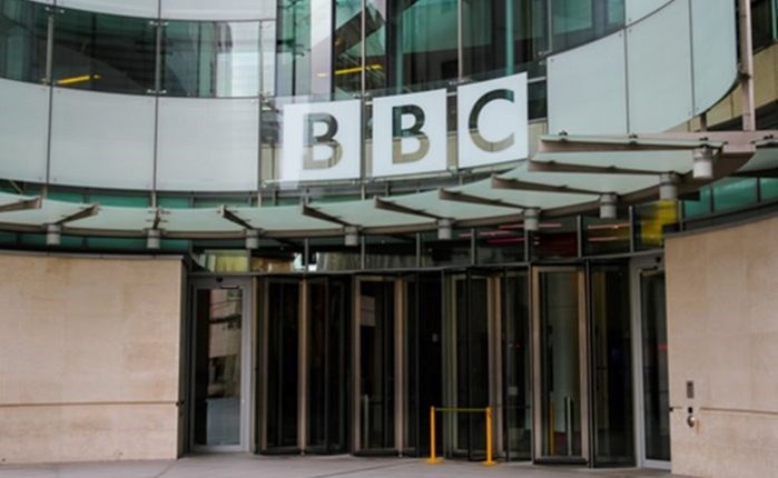BBC εναντίον Twitter: «Δεν είμαστε κρατικά επιδοτούμενο μέσο»