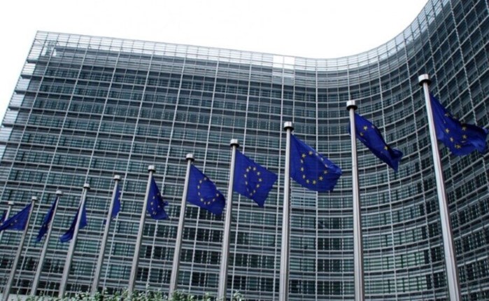 Ευρωπαϊκή Επιτροπή: Ενημέρωσε την Google ότι παραβιάζει τους αντιμονοπωλιακούς κανόνες της ΕΕ