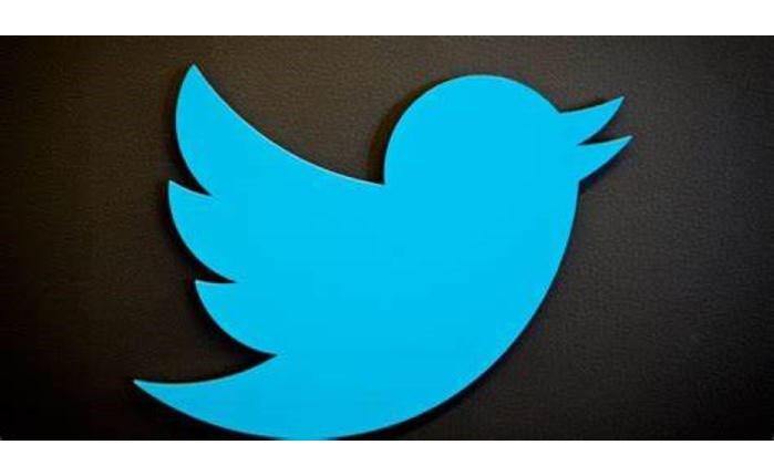 Twitter: Απειλεί με μήνυση τη Meta