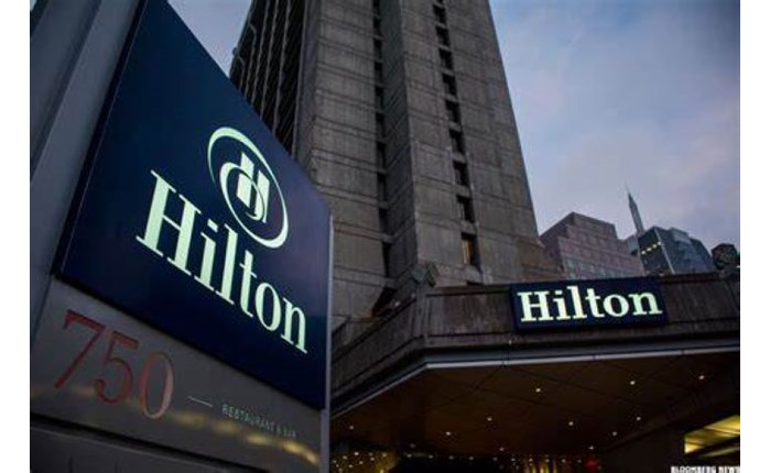 Hilton: Αναθεώρησε ανοδικά τις προβλέψεις