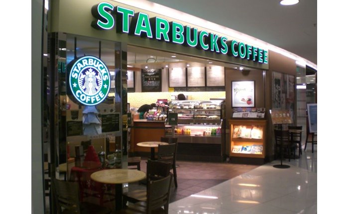 Starbucks: Πτώση 16% της μετοχής 