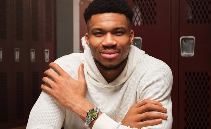 Breitling: Παρουσιάζει το νέο Chronomat Giannis Antetokounmpo