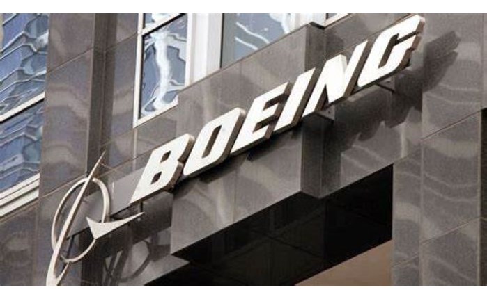 Boeing: Απώλειες 8%