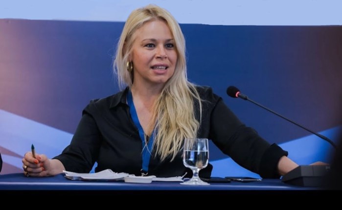 Η Λίνα Παπαδάκη στον Όμιλο ΣΚΑΪ