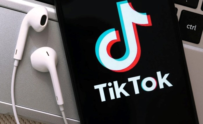 Κομισιόν: Κατηγορεί το TikTok για παραβίαση των ψηφιακών κανόνων