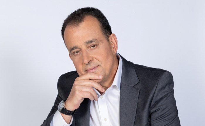  ACTION 24: Ο Σεραφείμ Κοτρώτσος στην βραδινή ζώνη