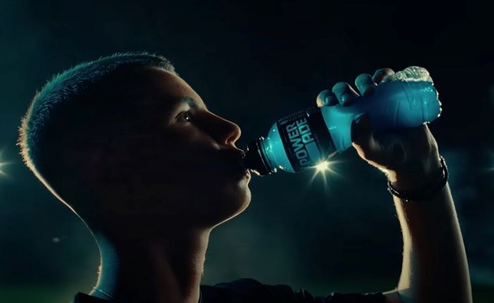Powerade: Νέα καμπάνια με τον Χρήστο Μουζακίτη