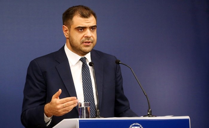 Tι θα γίνει με τις ραδιοφωνικές άδειες;