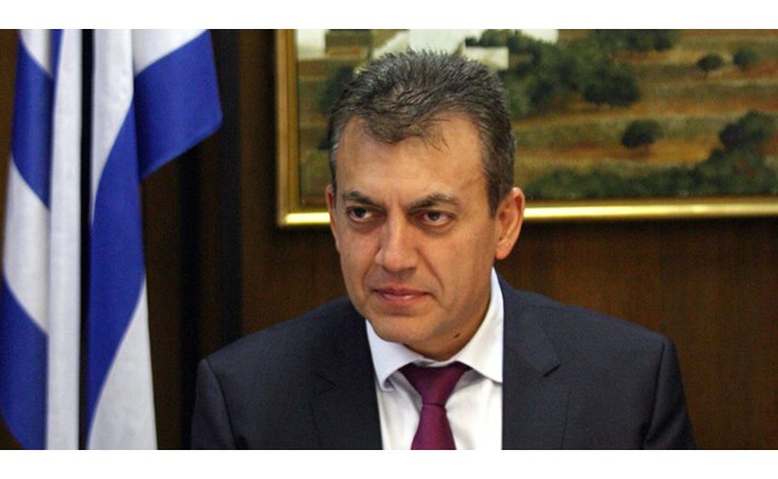 Ήξεις αφήξεις για το αγγελιόσημο