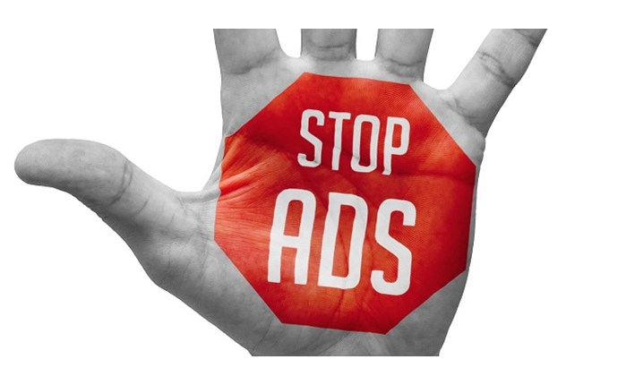 To ad blocking \"πληγώνει\" την online δαπάνη 