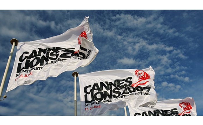 Εγκαίνια στην έκθεση Cannes Lions 2011