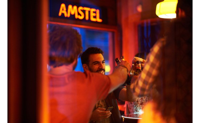 Νέα καμπάνια από την Amstel