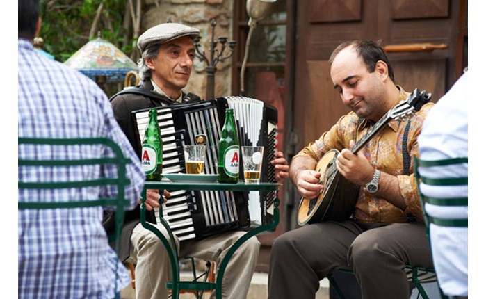 Η SOHO SQUARE δημιουργεί για τη μπύρα ΑΛΦΑ