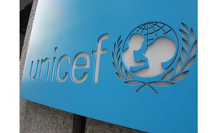 UNICEF: Μαραθώνιος κωμωδίας για το πρόγραμμα Νονός