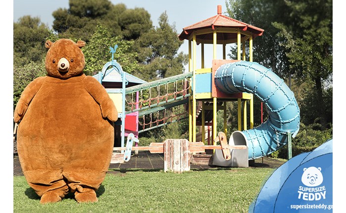 Nestle: Παρουσιάζει τον SuperSize Teddy