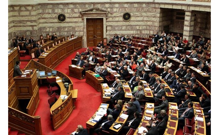 Τα buzz των πολιτικών αρχηγών μετά τη συζήτηση στη Βουλή