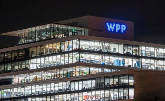 Ο Sorrell βλέπει τις πρώτες επιπτώσεις του Brexit