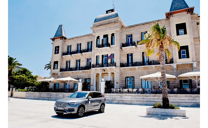 Συνεργασία Volvo Car Hellas και Poseidonion Grand Hotel